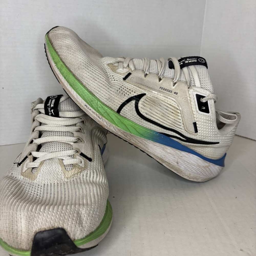 Nike Pegasus 40 Men's 10.5 Wide Running Shoes White Green Blue DV7480-006 Air